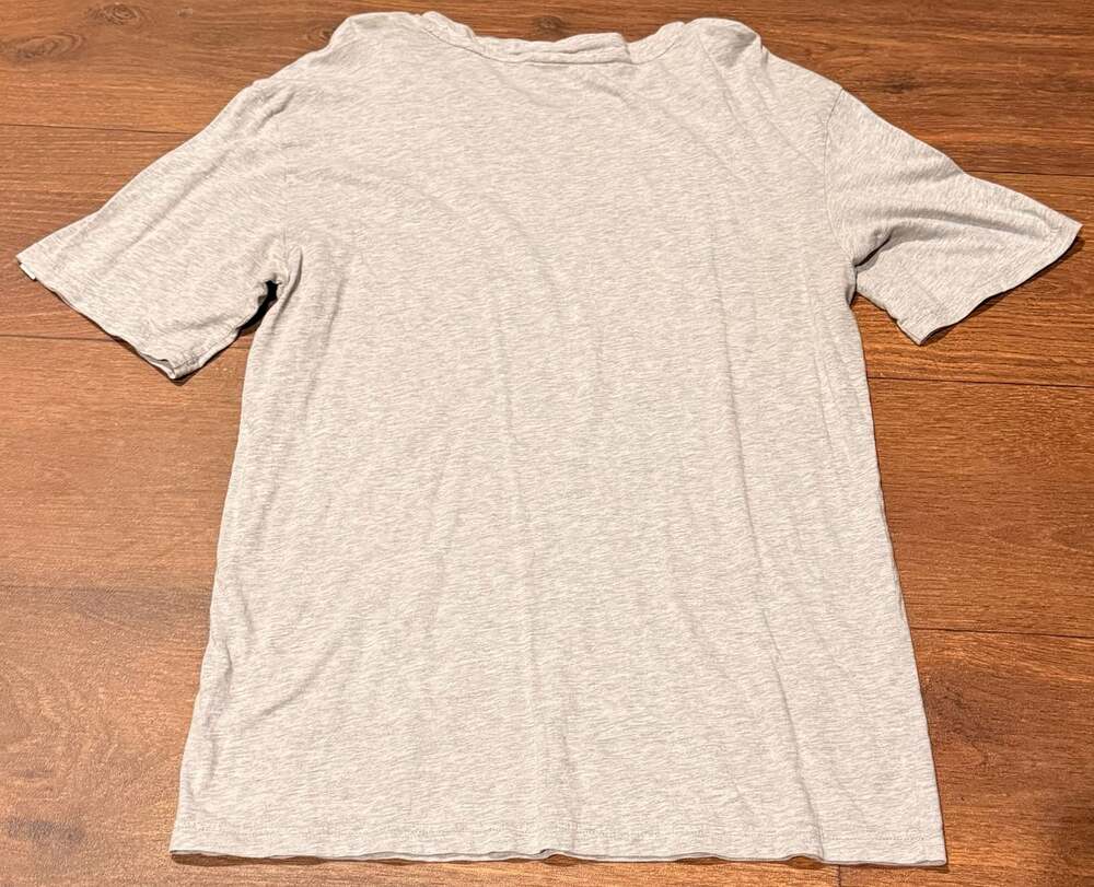 Puma Gray Short Sleeve T-Shirt Size Medium